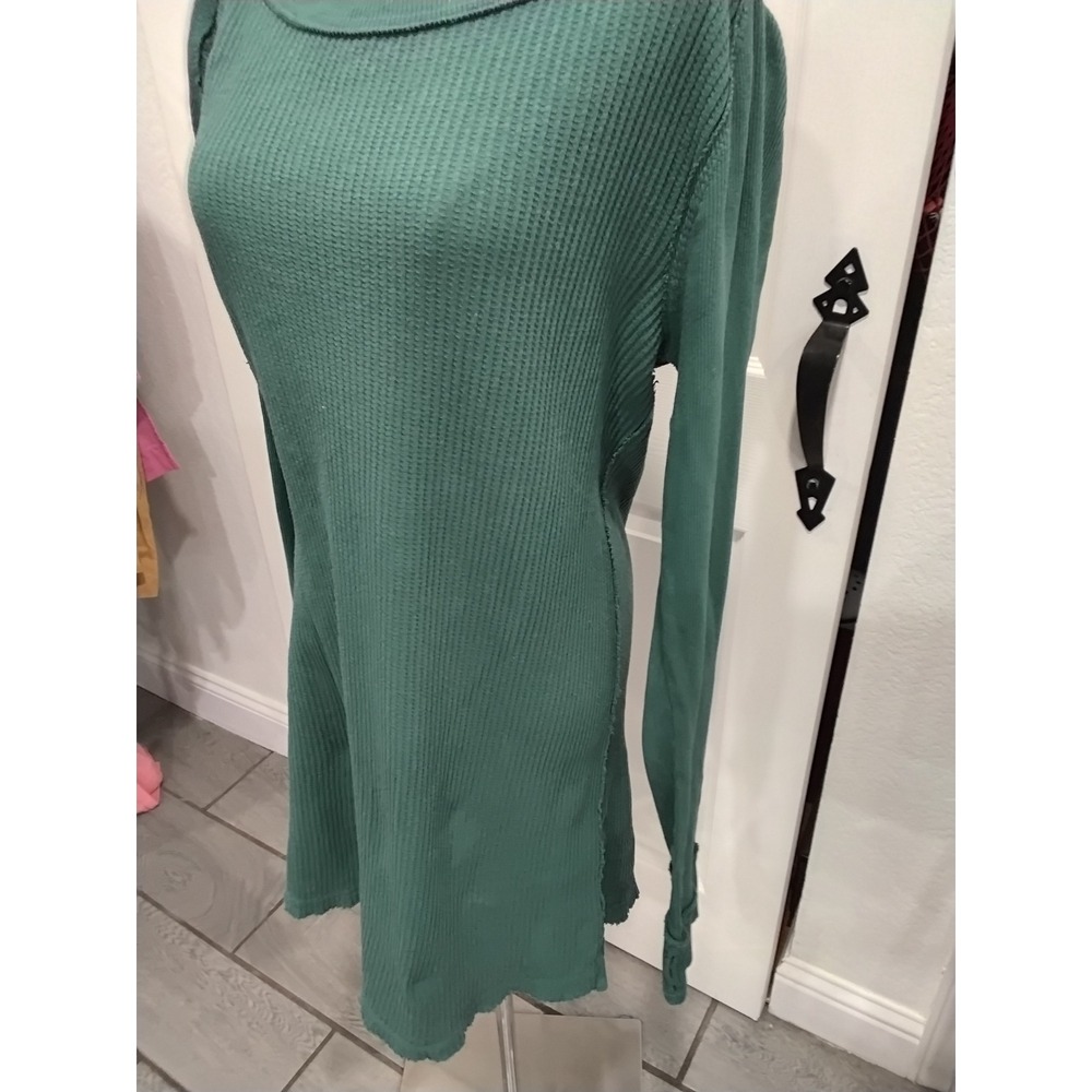Free People We The Free Green Thermal Waffle Knit Long Sleeve Top XL - Picture 2 of 6